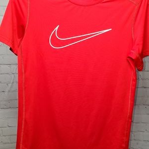 Nike youth XL red and white ss shirt
